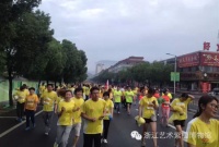 旭东红木：横店国际马拉松打响了这块牌