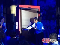 大自然“隔空喊话”雷军：做木门你没有机会