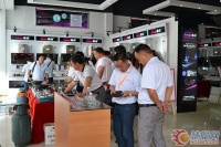 缔造梦想厨房 鑫奇电器2015年营销峰会召开