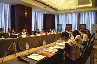 大自然“万人疯抢”PK电商 家装领域惊现“神仙打架”