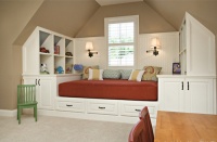 小型阁楼任性利用 8款现代风儿童房