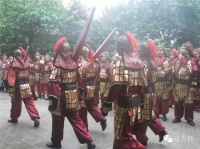 干了这杯壮行酒   从此电商是路人