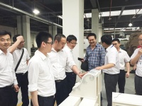 欧亚达集团走访德意丽博橱柜