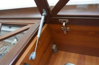 柏厨小贴士:厨柜保养指南