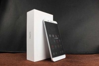 不用预约不用抢 乐1手机能良现货1799元