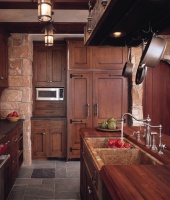 案例：八大元素 打造西班牙复古风厨房