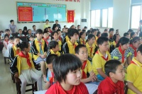 贝尔地板帮助孩子们实现“微心愿“