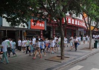 “嘉宝莉漆”彩跑来袭，西充市民爽安逸了