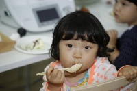 沪上新型体验馆揭幕 迷你智能厨房掀烹饪风