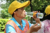 “清凉一夏，好百年鹏城公益行”正式启幕