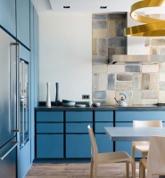 案例：轻视觉蓝色橱柜秀 让厨房优雅起来