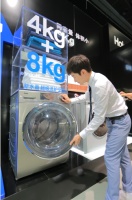 海尔新水晶洗衣机:“手洗”的衣服都可机洗