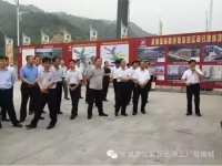 市领导到君泰财富广场香江家居观摩调研