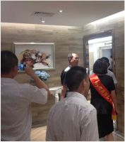 龙头房地产企业组团参观冠军磁砖杭州展厅
