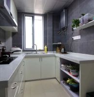 案例：狭长厨房怎么破 用整体橱柜合理布局