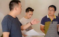 总经理带队“突袭”小谭来了施工现场