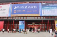 蒙拉迪办公商城在欧亚家具展会上的专访