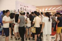 “探寻城之上居“第7站： 与梁景华邂逅古都南京心动“传情”