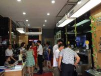 热烈庆祝森歌集成灶湖南新田专卖店盛大开业