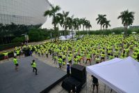 左右沙发城市幸福跑广州站开跑