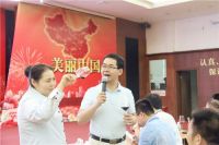 新明珠集团企业形象建设中心召开2015年中工作总结会议