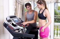 细节成就经典SOLE速尔跑步机从按键看品质