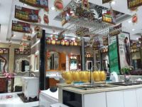 “天王”亲临助阵 广安澳斯曼盛装开业