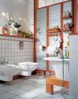 案例：卫浴间装修 巧用百叶帘辟出洗衣间