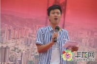 万人传唱《太阳出来喜洋洋》石柱开唱 首站人气爆棚