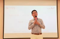 上臣地板、木门家人齐聚中秋