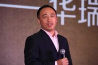 林志颖出席“让世界都知道”华瑞凯琳品牌发布会