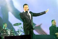 维塔斯世界巡演 唱响城外诚之夜