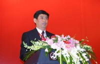 朱长岭连任中国家具协会第六届理事会理事长