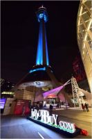 四川首家保税品直营（339）店在锦绣天府塔开业