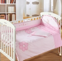 婴儿床品保养有窍门 被子切记勿暴晒