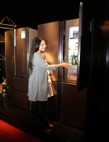 卡萨帝冰箱用全球首创气悬浮科技切开了一粒细胞
