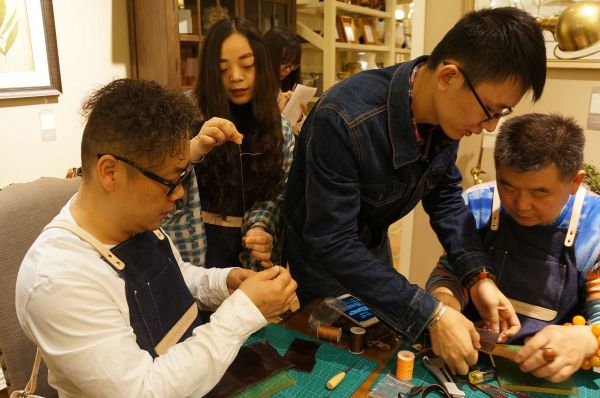 手作老师现场指导