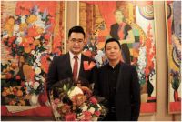 俄罗斯《列宾美术学院》为中国留学生治龙举办个人画展