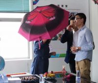 博商学院龙岗区镇领导走访深圳欧凯伞业