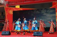 开福区“文化惠民”文艺展演走进香江•高岭国际食品城