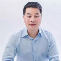 泛米兰李艳松:动静相宜修自我，稳中求变见高天