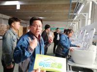质造征服世界！台州多家媒体走访欧路莎智能马桶生产基地