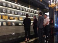 中国非洲联合工商会蔡立华先生到访金枝玉叶水晶灯星光店