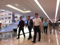 中国非洲联合工商会蔡立华先生到访金枝玉叶水晶灯星光店