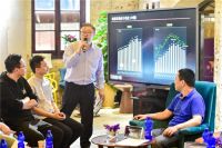 OLED Big Bang首站从武汉开启，未来将覆盖全国