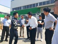湖北省黄冈市副市长周勇士视察千川木门