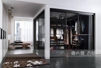 玻璃门衣柜有哪些优缺点？