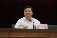 中流砥柱，行业领军｜热烈祝贺东鹏控股董事长何新明荣获“佛山·大城企业家”荣誉称号