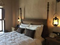 打造一个私人小空间 试试这样布置你的卧室