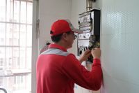 热水器大体检：SAKURA樱花安检服务进小区，优质服务暖人心